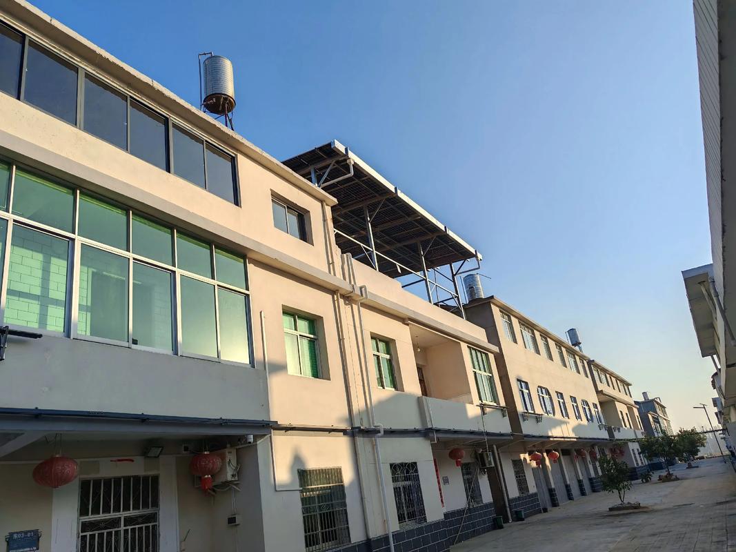 光伏屋頂 免費安裝，隔熱防水的智慧能源之選